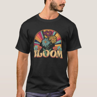 Retro Vintage Boho Hippie Groovy Rainbow Floral Fl T-shirt
