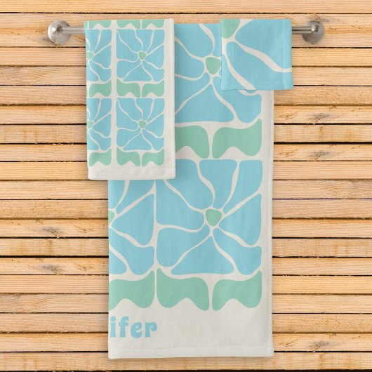 Retro vintage green blue flower pattern  bath tow
