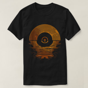 Retro Vinylplaat Zonsondergang Design T-shirt