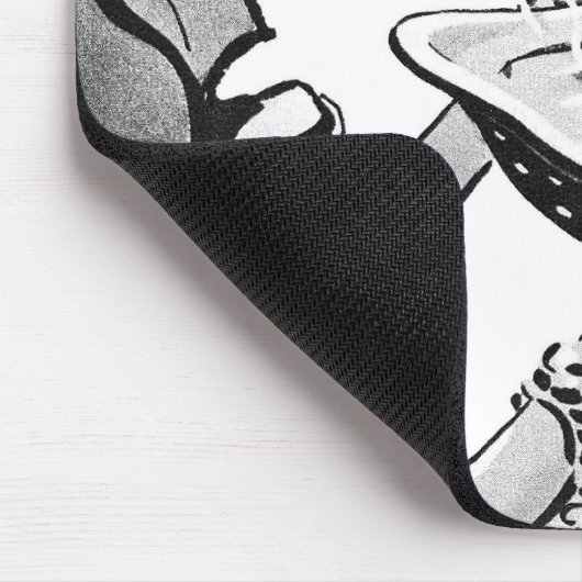 Retro-vrouw met op het huis gekookt vlees muismat (Hoek)