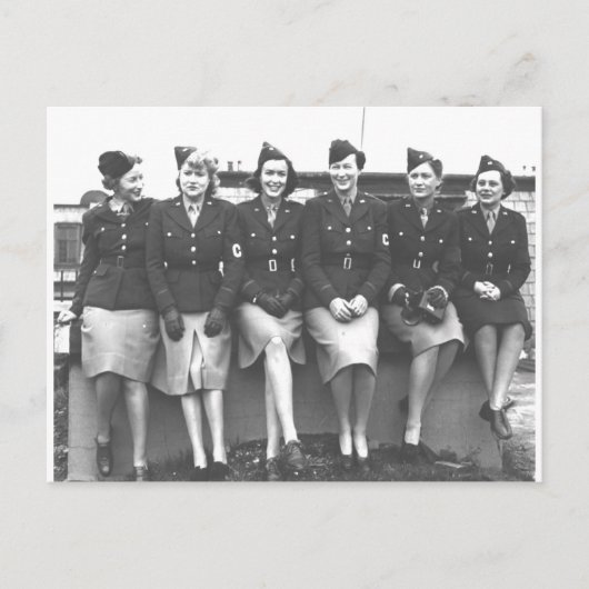 Retro  vrouwen in uniform leger briefkaart (Voorkant)