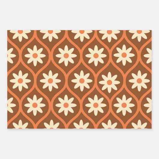 Retro Witte Bloemen op Bruin  Ogee Inpakpapier Vel (Voorkant 2)