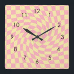 Retro Yellow Pink Check Warped Checkered Dorm<br><div class="desc">Parfait coussin design dépoli à damiers aux couleurs pastel,  plein de grandes vibes. Motif moderne de vérificateurs déformés. Ce joli design rétro psychédélique vous emmène au pays des merveilles. Chèques déformés aux couleurs pastel. Chèques filaires et tourbillons,  à damiers motif pastel</div>