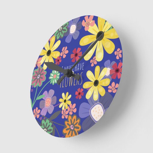 Retro zestig moet bloemen hebben ronde klok (Hoek)