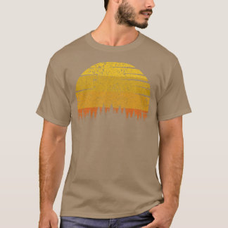 Retro zon minimalist met dennenboom silhouet 4 t-shirt
