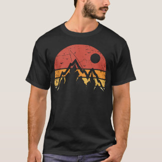 Retro Zonsondergang Bergen Avontuur Buiten T-shirt