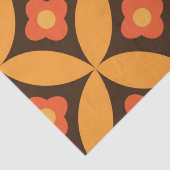 Retrobloem in het oranje cirkelblad van de middels tissuepapier (Detail)