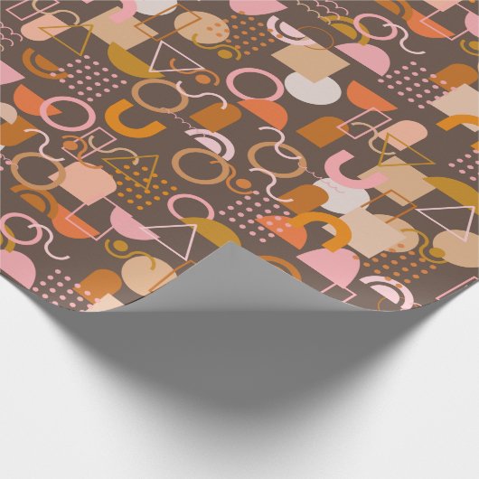 Retrogeometrische vormen in bruin roze en Oranje Cadeaupapier (Hoek)