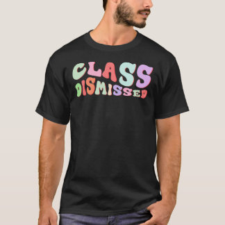 Retroklasse ontslagen op vorige dag van schoollera t-shirt