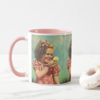 Retromeisje met Baby Kuiken, Gelukkig Kind Lachend