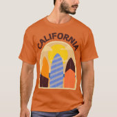 RetroStyle California Surfboards Maroon Text T-shirt (Voorkant)