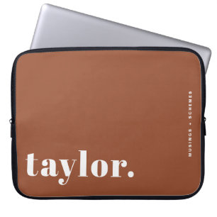 Retrotypografie Terracotta gepersonaliseerd Laptop Sleeve