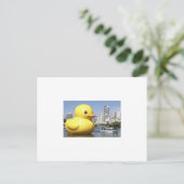 reuze rubber ducky briefkaart (Staand voorkant)