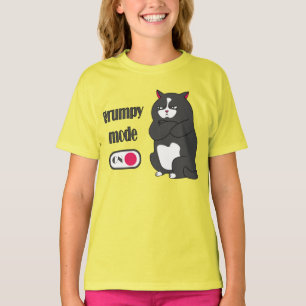 Reuzenmodus op grappige katten met T-shirt
