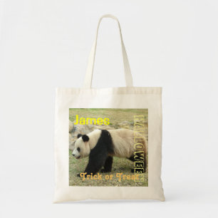 Reuzenpanda halloween snoep of een poets tote bag