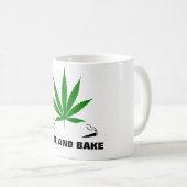 Réveillez et faites la tasse cuire au four de café (Devant droit)