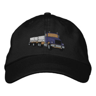 Revel Truck Geborduurde Pet