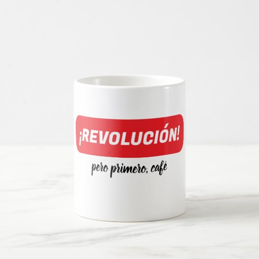 ¡Révolution ! mais d’abord, un mug novelty café (Centre)