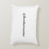 Rex dans le coussin repos (Dos(Vertical))