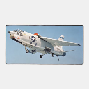 RF-8A KRUISVAARDER BUREAUMAT