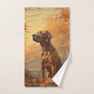 Rhodesian Ridgeback in herfst laat Herfst inspirer Bad Handdoek
