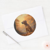 Rhodesian Ridgeback in herfst laat Herfst inspirer Ronde Sticker (Envelop)