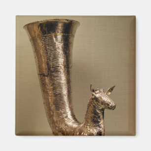 Rhyton in de vorm van een ibex uit Iran Magneet