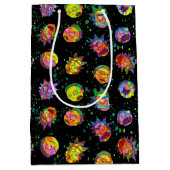 RICK EN MORTY™ | Psychedelic Swirl Pattern Medium Cadeauzakje (Voorkant)