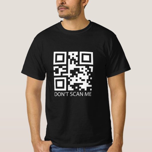 Rick roll grappige QR scan code scan me niet T-shirt (Voorkant)