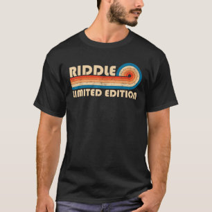 RIDDLE Achternaam Retro Vintage jaren 80 jaren 90 T-shirt