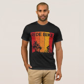Ride Bike T-shirt Design (Devant entier)