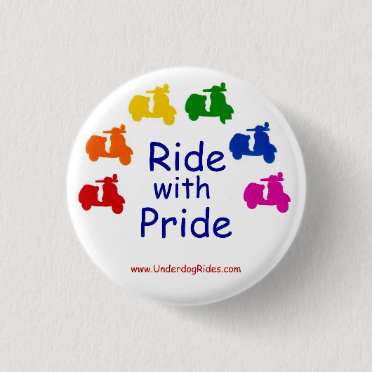 Ride met de Button Pride Scooter (Voorkant)