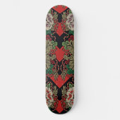 Ride the Vibes: Rood Japans Bloemen Skateboard (Voorkant)