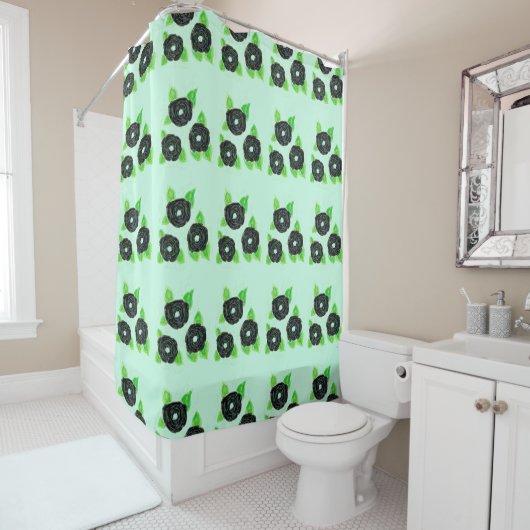 Rideau de douche à fleurs noir (En situation)