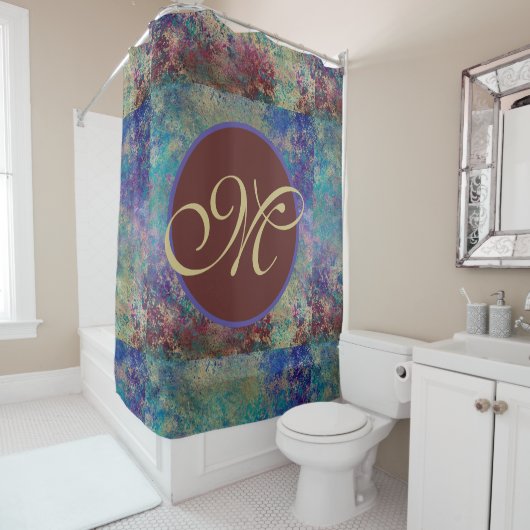 Rideau de douche à monogramme abstrait bleu violet (En situation)
