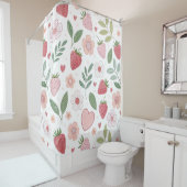 Rideau de douche à motif de fraise mignon (En situation)