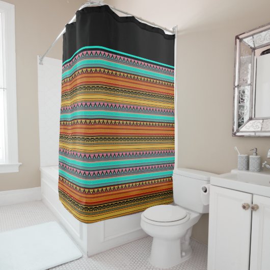 rideau de douche à rayures aztèques (En situation)