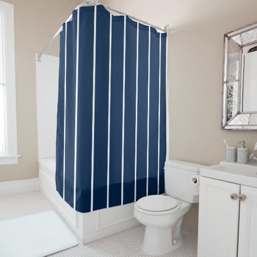 Rideau de douche à rayures bleu foncé Navy (En situation)
