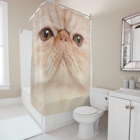 Rideau de douche au visage de chat persan (En situation)