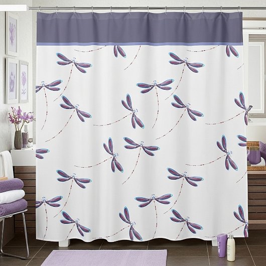 Rideau de douche avec des libellules en vol