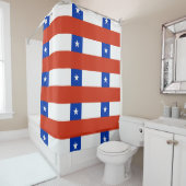 Rideau de douche avec drapeau du Chili (En situation)