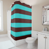 rideau de douche Brown et Aqua Stripes (En situation)