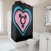 Rideau de douche Cœur de la Fierté Trans (En situation)