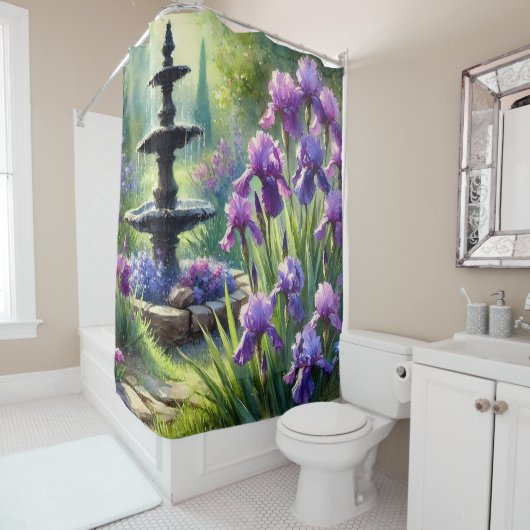 Rideau de douche de jardin de fleurs d'iris violet (En situation)