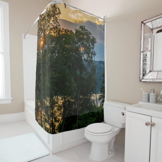 Rideau de douche d'été de la rivière Hudson (En situation)
