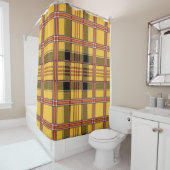 rideau de douche en plaid jaune (En situation)