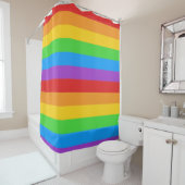 Rideau de douche Fierté : Drapeau Arc-en-ciel (En situation)