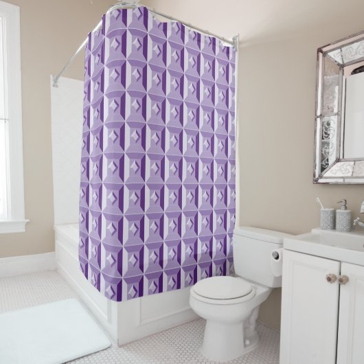 Rideau de douche géométrique violet (En situation)
