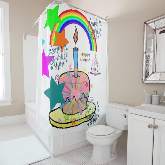Rideau de douche Joyeux Anniversaire Arc-en-ciel (En situation)