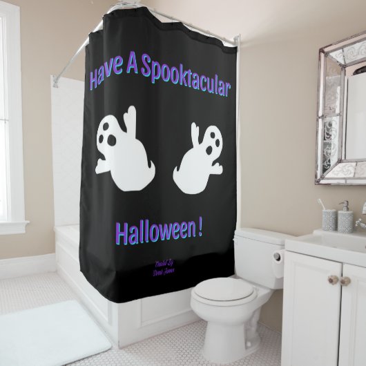 Rideau de douche Spooktacular Ghosts (En situation)